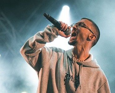 370x300_Μουσική-Τεχνόπολη_Bloody-Hawk