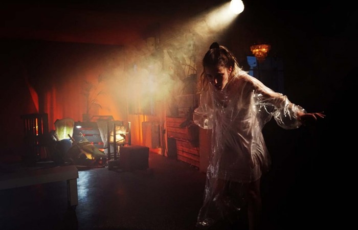 0011_ΑΒ_Project Emptiness